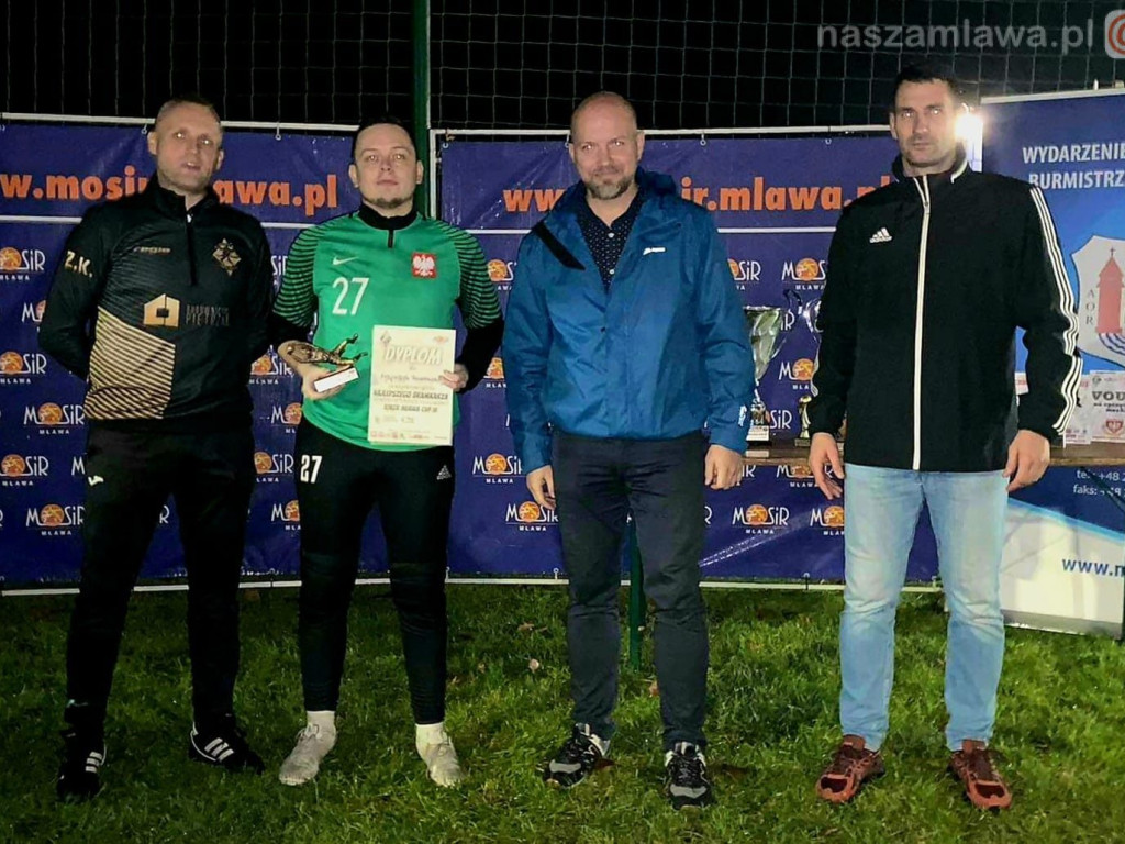 Tanatos najlepszy w nocy. Mławianie na podium