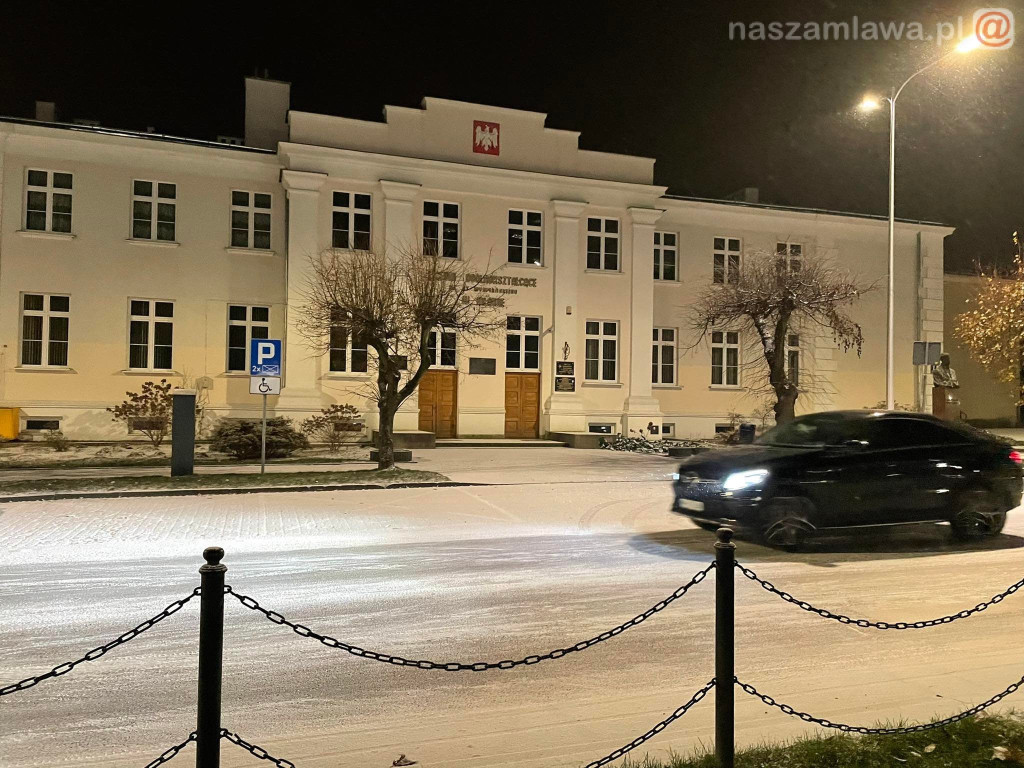 Atak zimy w Mławie [ZDJĘCIA]