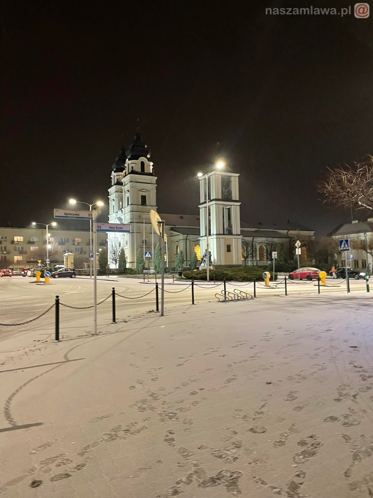 Atak zimy w Mławie [ZDJĘCIA]