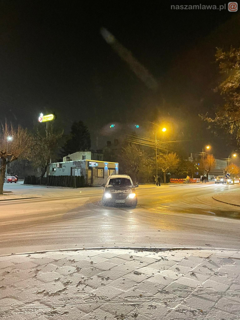 Atak zimy w Mławie [ZDJĘCIA]