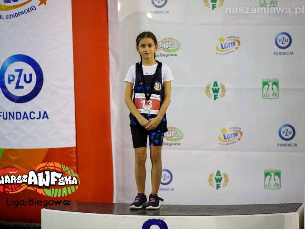 Tuzin medali lekkoatletów okraszonych rekordami