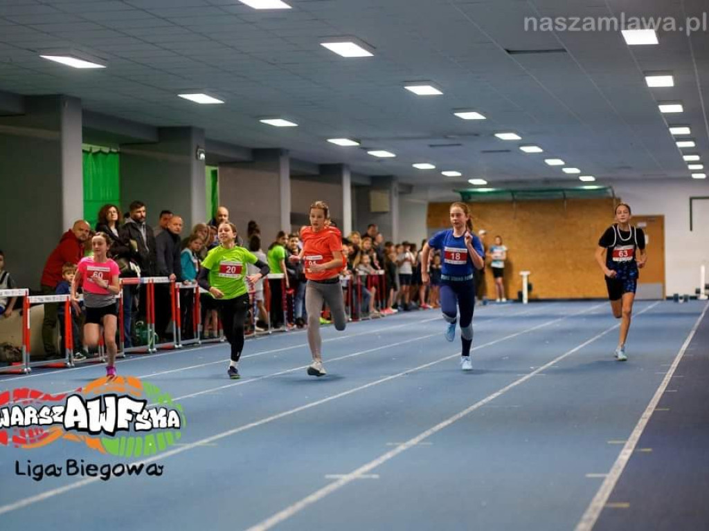 Tuzin medali lekkoatletów okraszonych rekordami