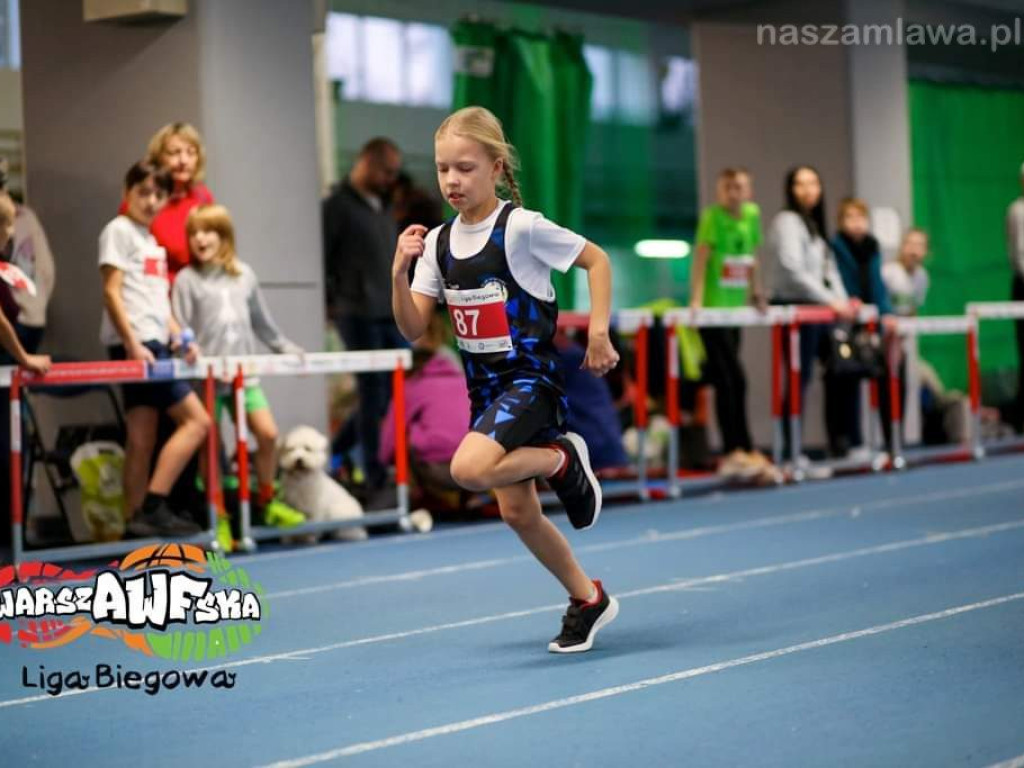 Tuzin medali lekkoatletów okraszonych rekordami