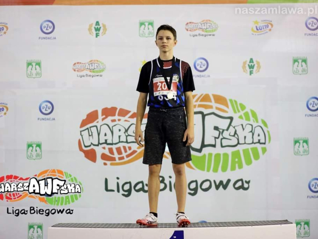 Tuzin medali lekkoatletów okraszonych rekordami