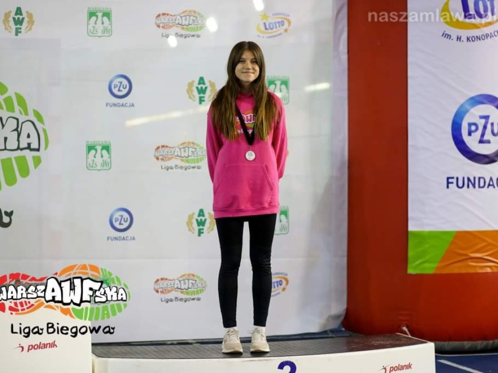 Tuzin medali lekkoatletów okraszonych rekordami