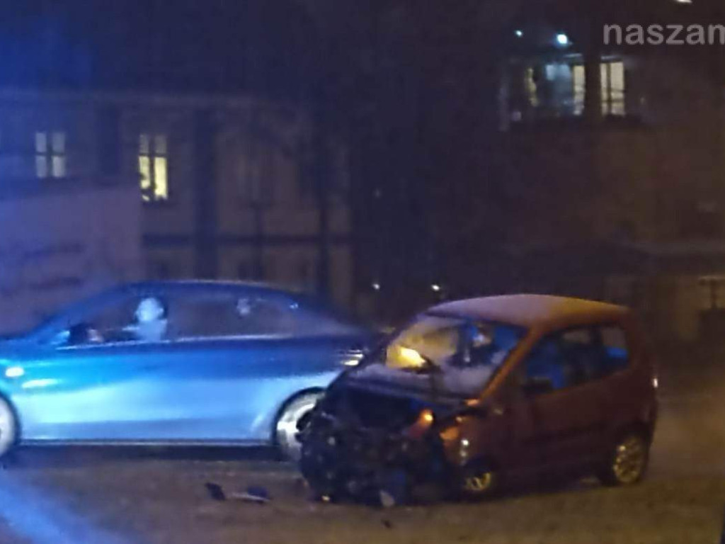 Kierująca osobówką nie ustąpiła pierwszeństwa ciężarówce