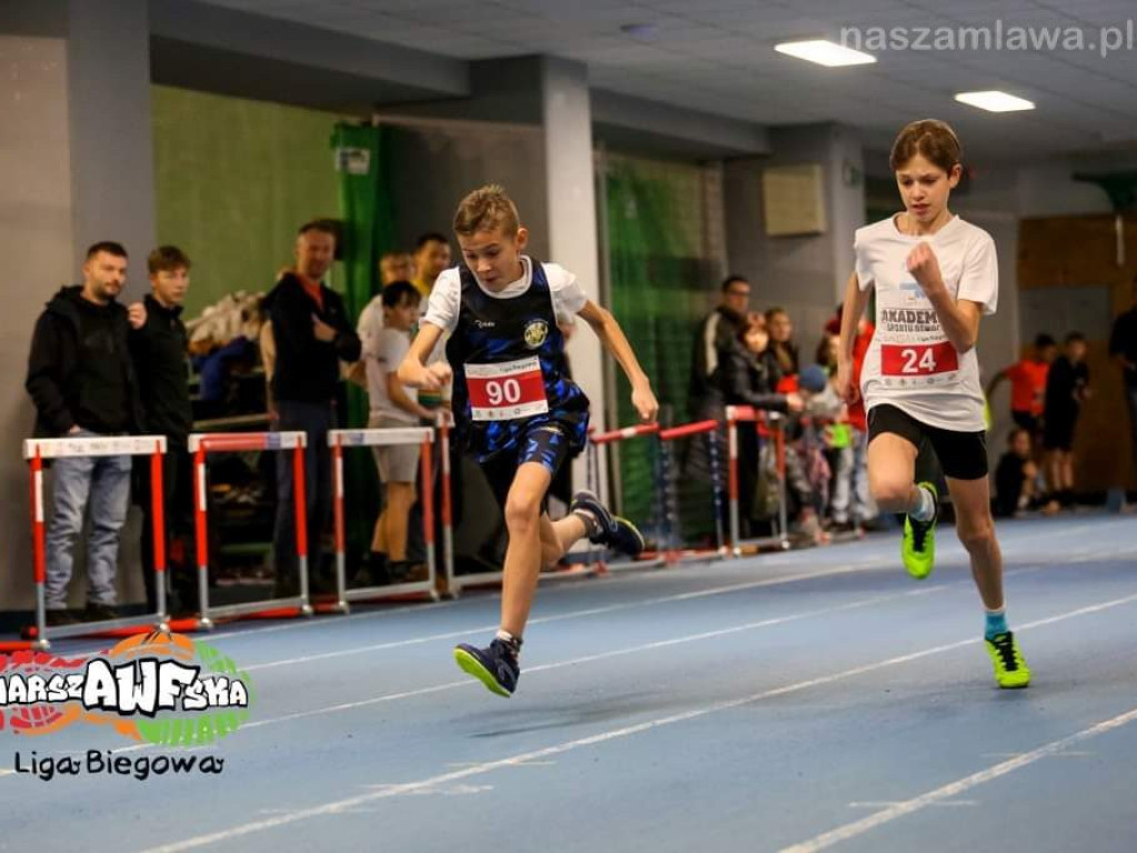 Dziesięć krążków lekkoatletów Zawkrza na koniec roku