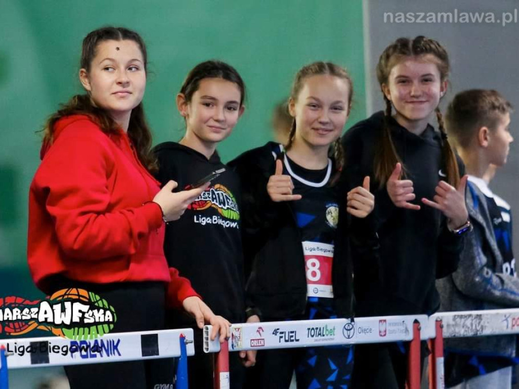 Dziesięć krążków lekkoatletów Zawkrza na koniec roku