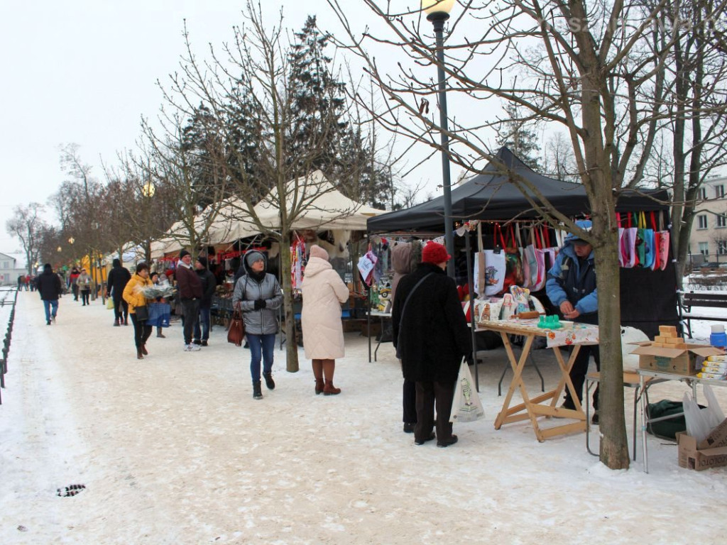 Jarmark Bożonarodzeniowy w Mławie [ZDJĘCIA]