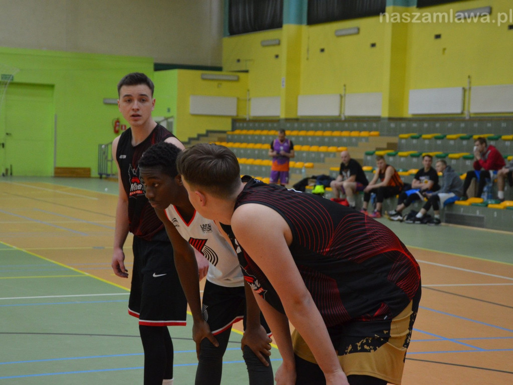 Świąteczne granie pod koszem. NFZ Team najlepszy