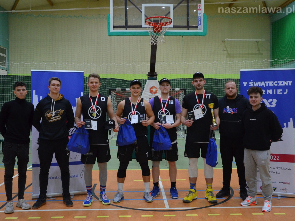 Świąteczne granie pod koszem. NFZ Team najlepszy