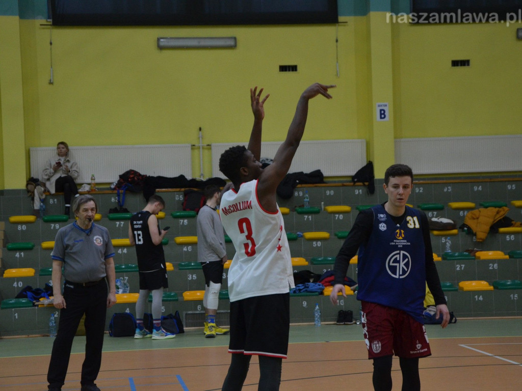 Świąteczne granie pod koszem. NFZ Team najlepszy