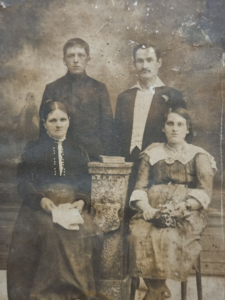 Najstarszy harcerz 90-letni Józef Ziemlewicz