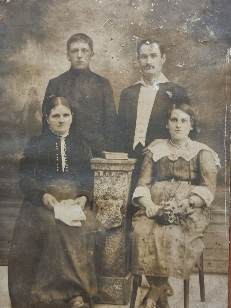 Najstarszy harcerz 90-letni Józef Ziemlewicz