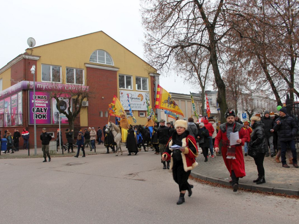 Tłumy w Orszaku Trzech Króli [ZDJĘCIA]