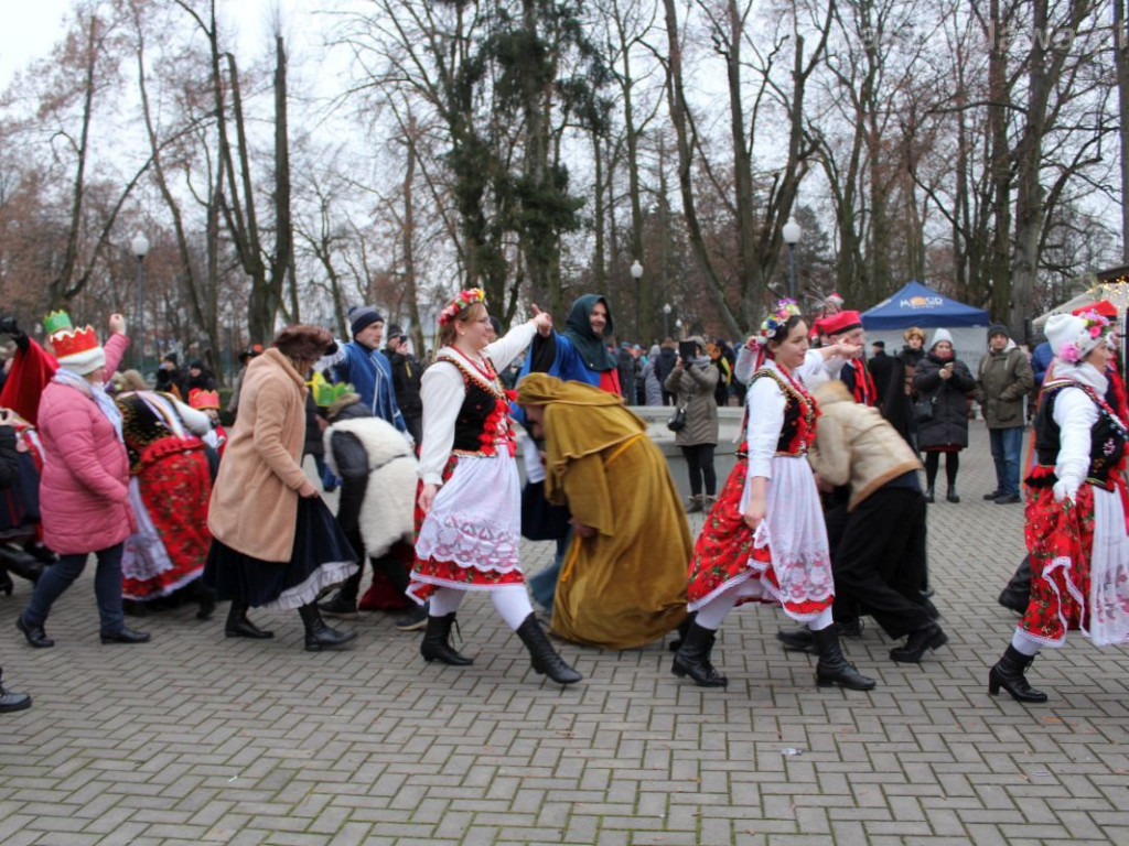 Tłumy w Orszaku Trzech Króli [ZDJĘCIA]