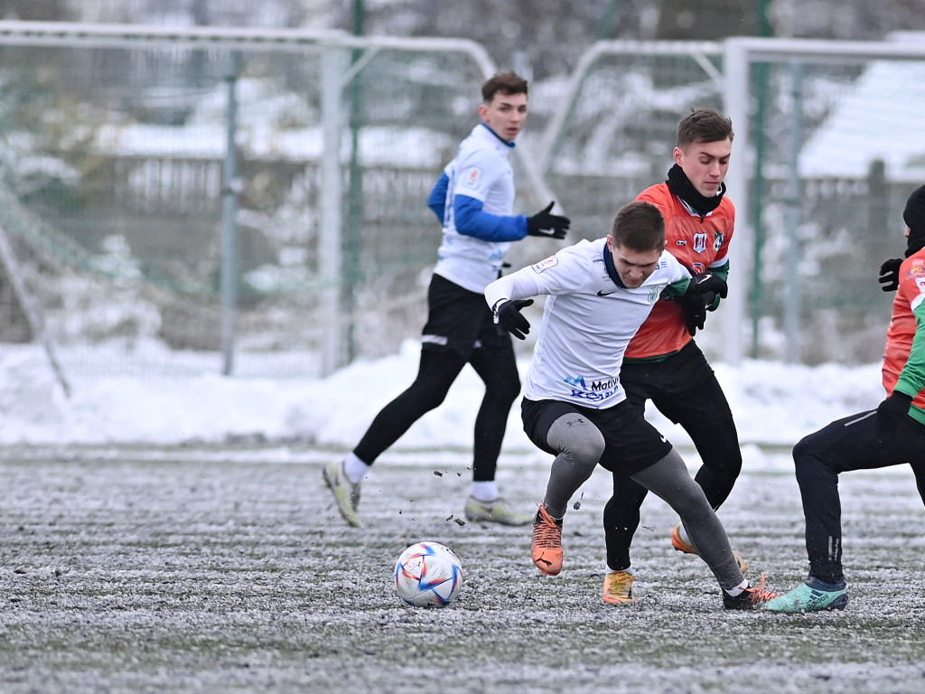 Testy trwają. Stomil strzelał po przerwie