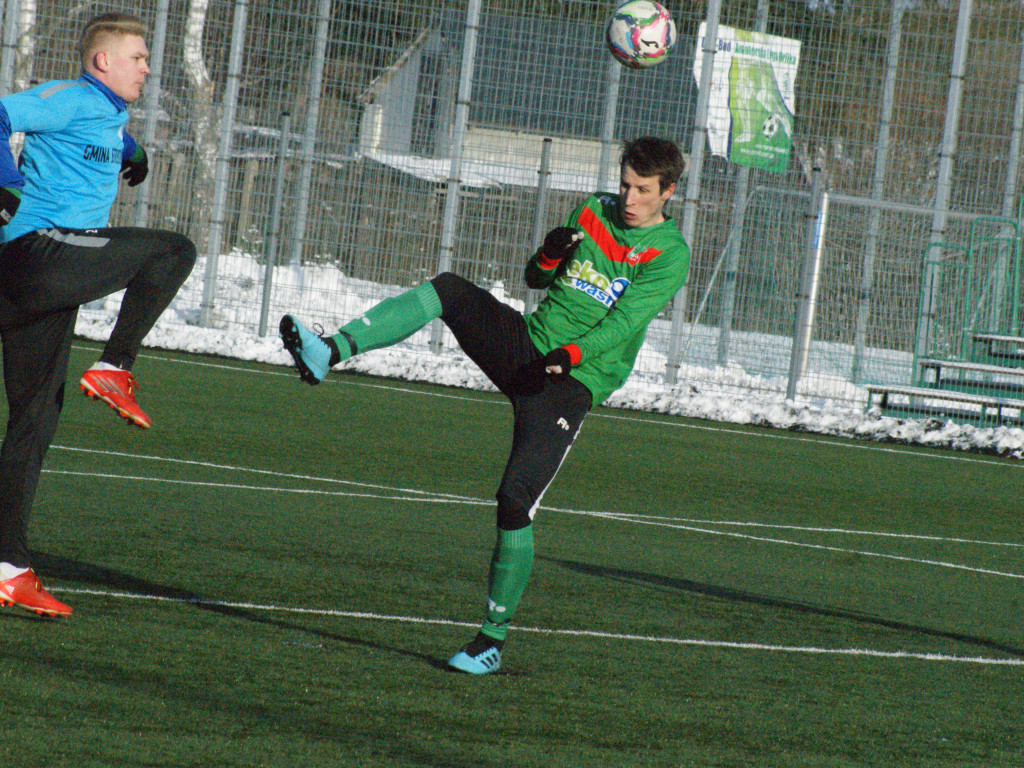 Debiut Grzelaka na remis. Dublet Tatkowskiego