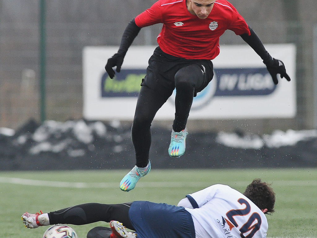 Nowy nabytek Mławianki. Porażka w sparingu