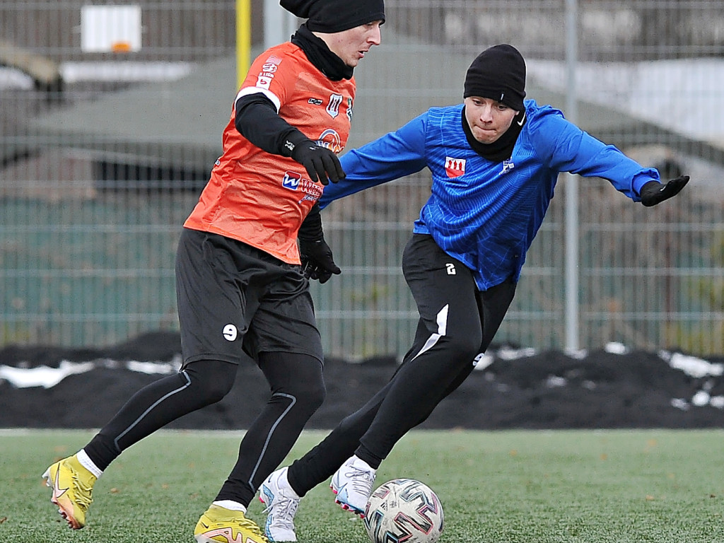 Dwa kolejne nabytki. Przasnysz pokonany