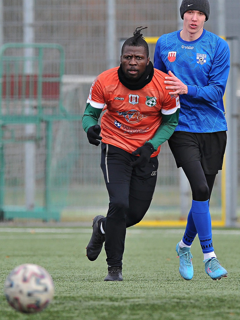 Dwa kolejne nabytki. Przasnysz pokonany