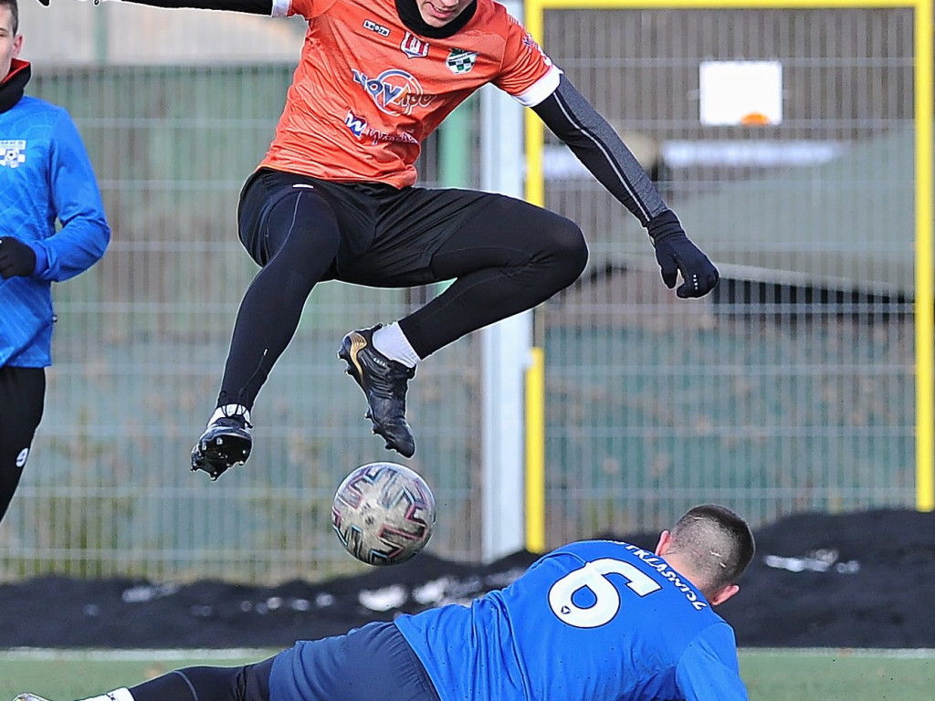 Dwa kolejne nabytki. Przasnysz pokonany