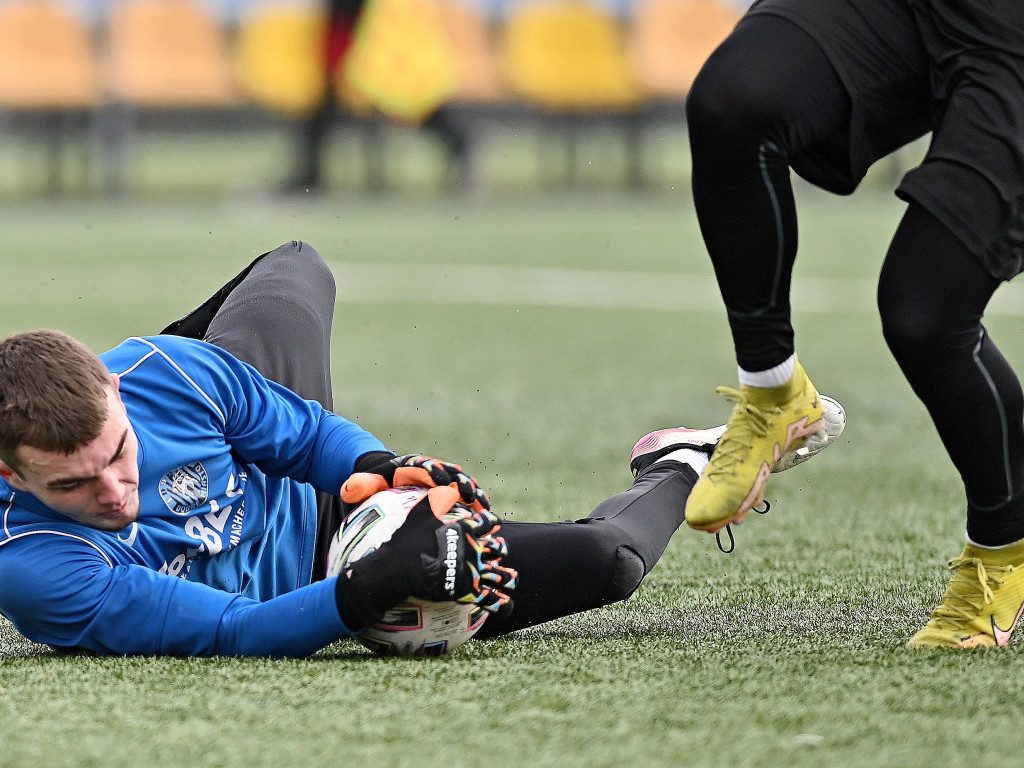 Ostatni sparing na piątkę. Wasiak kontra Mławianka