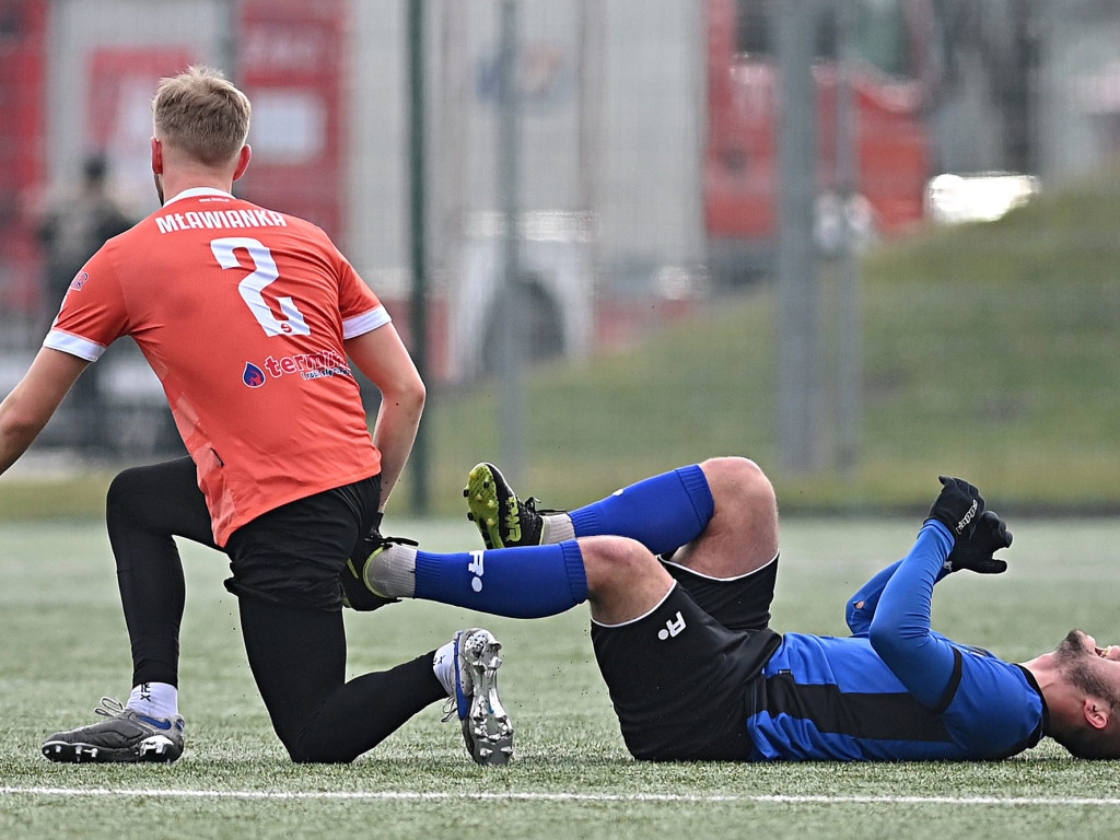 Ostatni sparing na piątkę. Wasiak kontra Mławianka