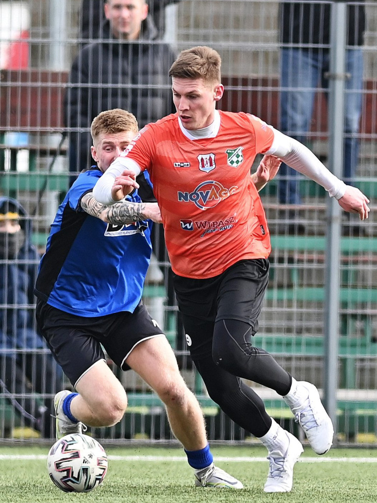 Ostatni sparing na piątkę. Wasiak kontra Mławianka