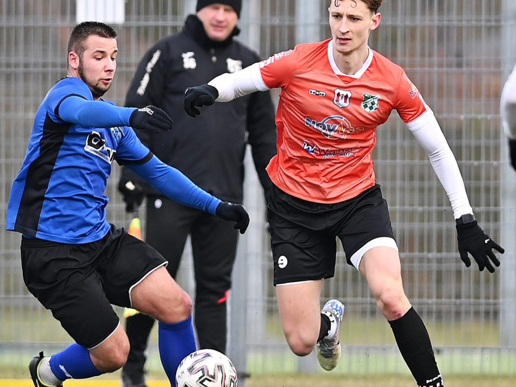 Ostatni sparing na piątkę. Wasiak kontra Mławianka