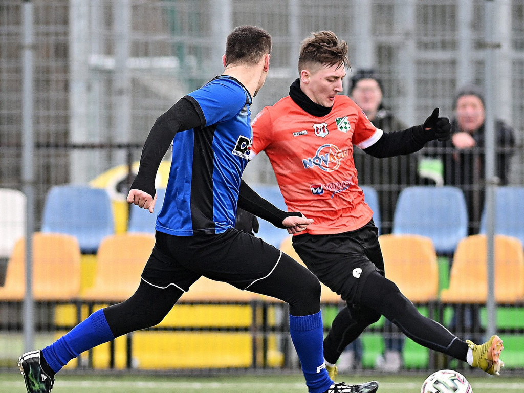 Ostatni sparing na piątkę. Wasiak kontra Mławianka