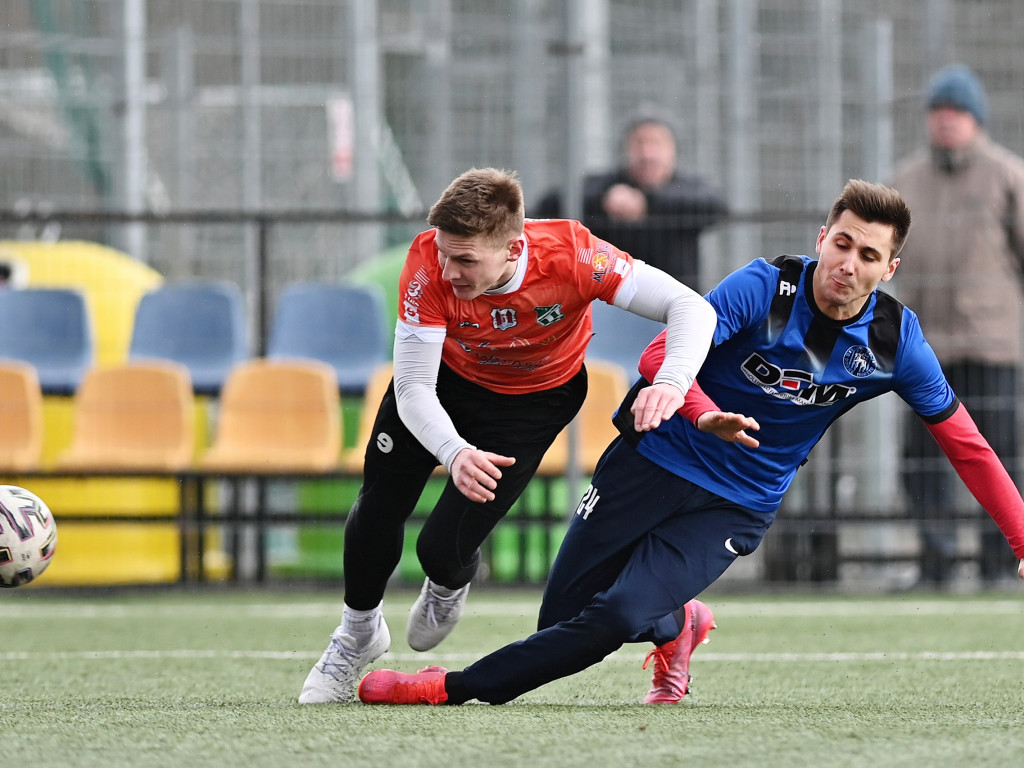 Ostatni sparing na piątkę. Wasiak kontra Mławianka