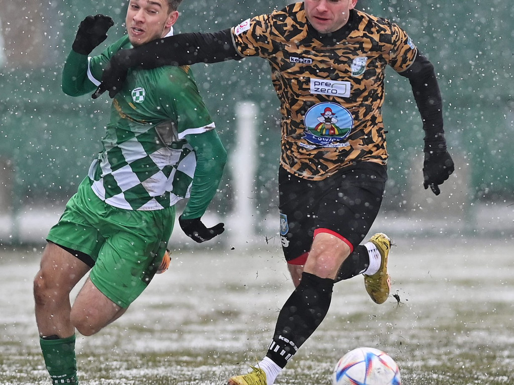 Sukces Mławianki na sniegu. Mecz mógł być przełożony