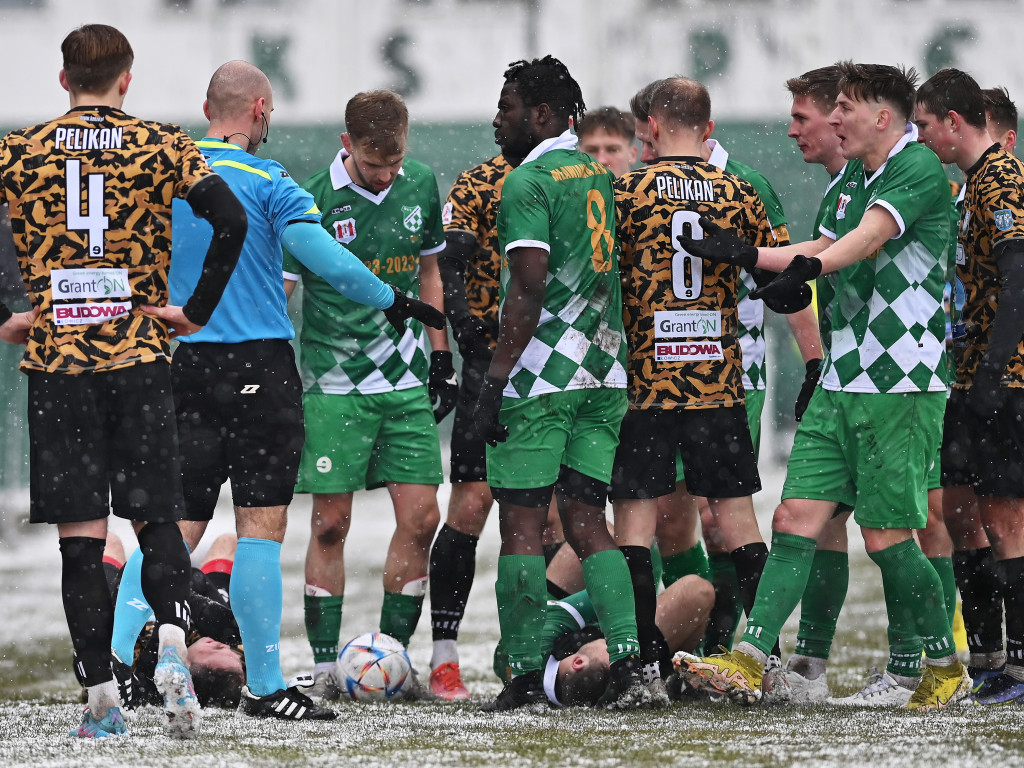 Sukces Mławianki na sniegu. Mecz mógł być przełożony