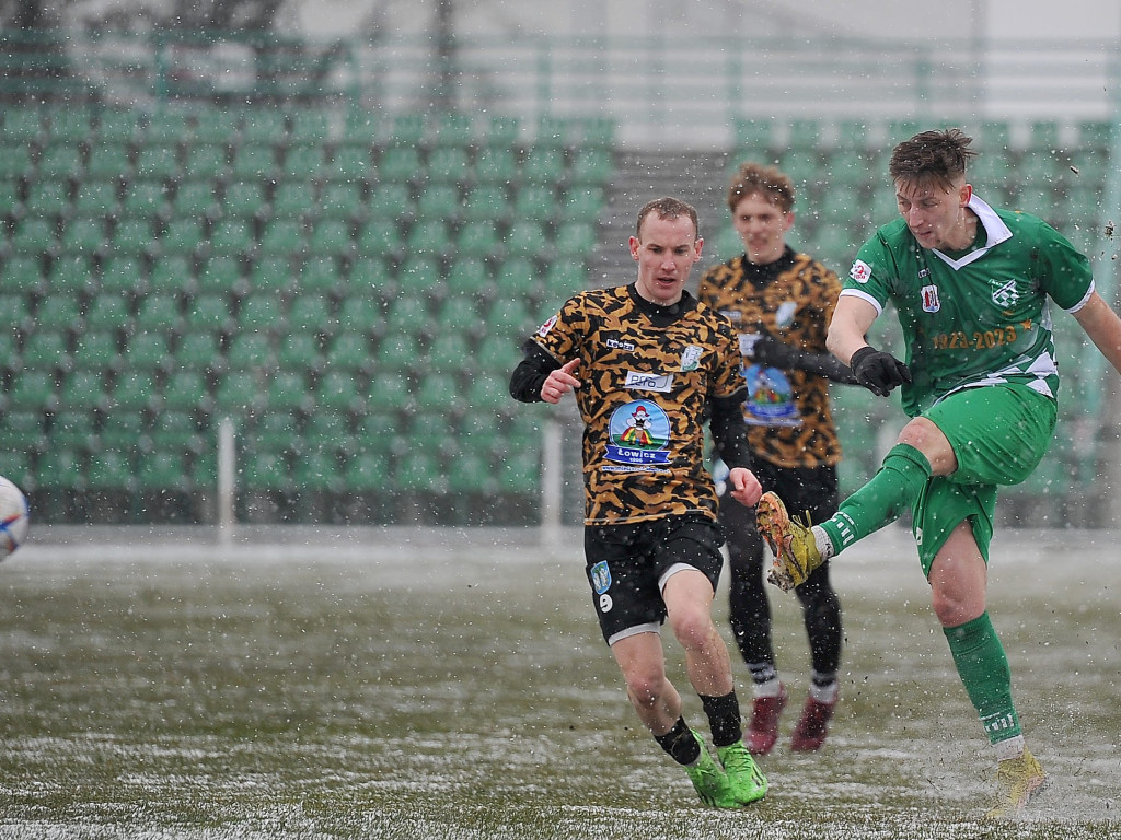 Sukces Mławianki na sniegu. Mecz mógł być przełożony
