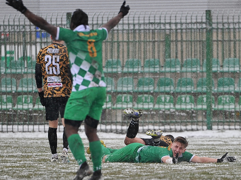 Sukces Mławianki na sniegu. Mecz mógł być przełożony