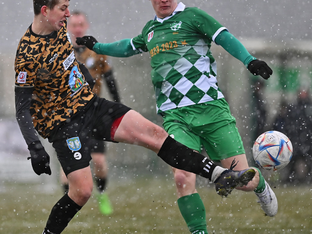 Sukces Mławianki na sniegu. Mecz mógł być przełożony