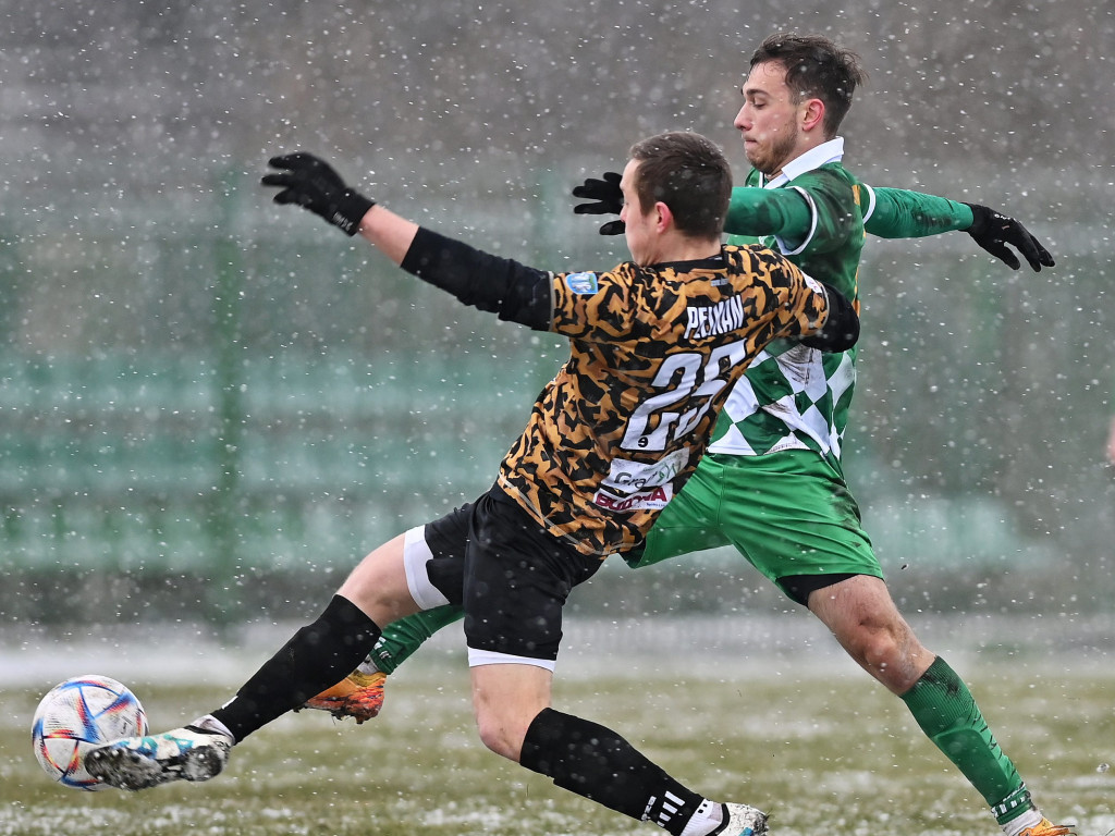 Sukces Mławianki na sniegu. Mecz mógł być przełożony