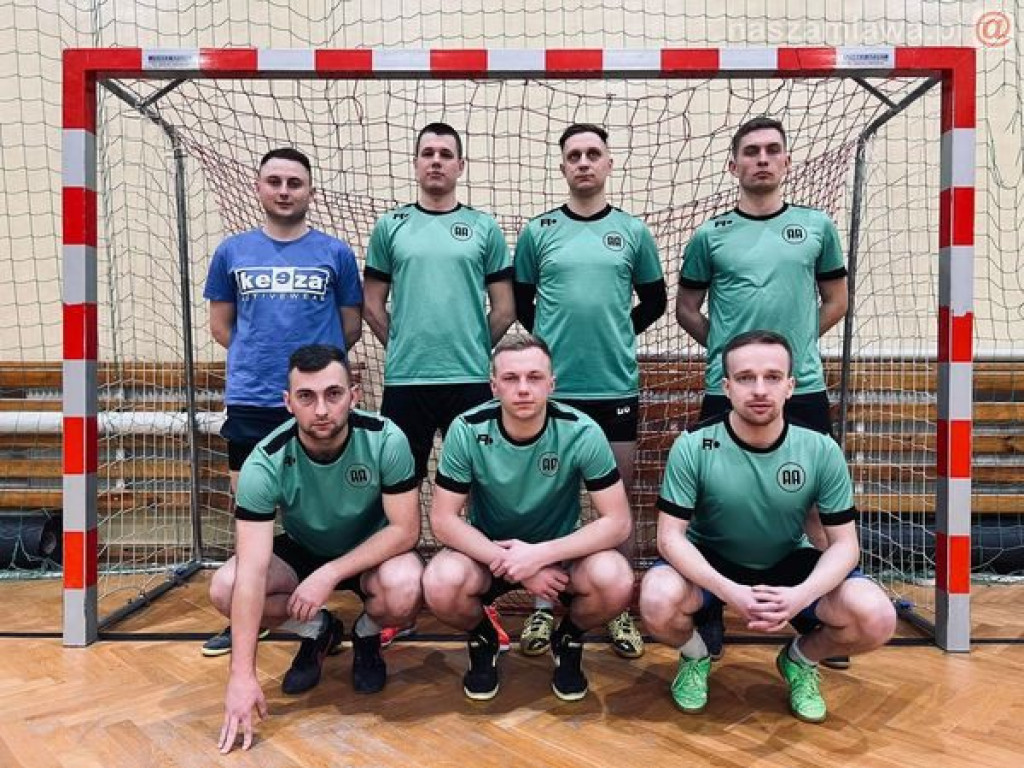 Instal Foto pierwszy. Komplet wygranych