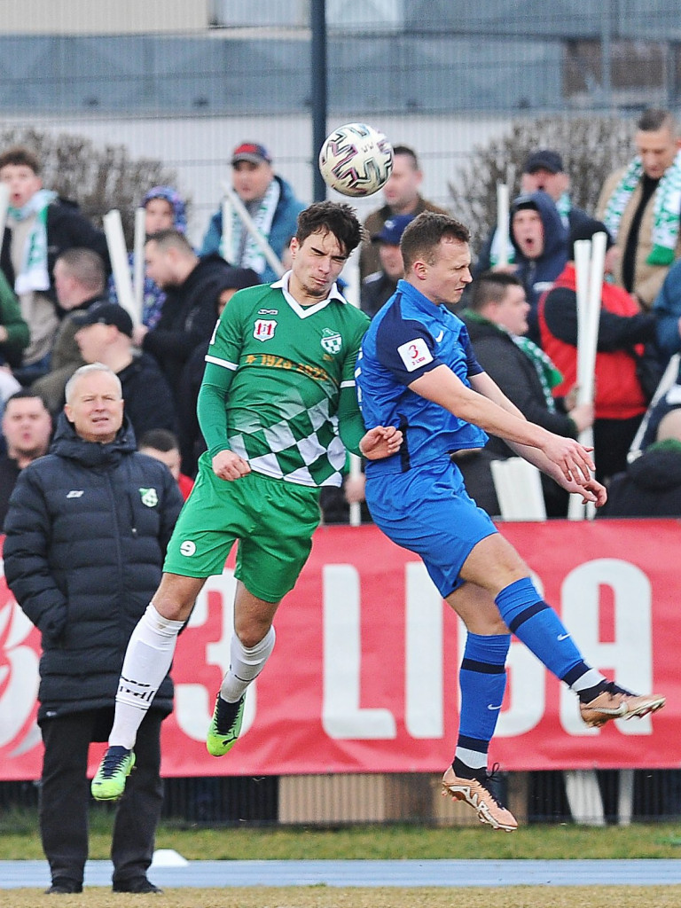 Kuba zaczął, Michał zakończył. Ursus rozbity