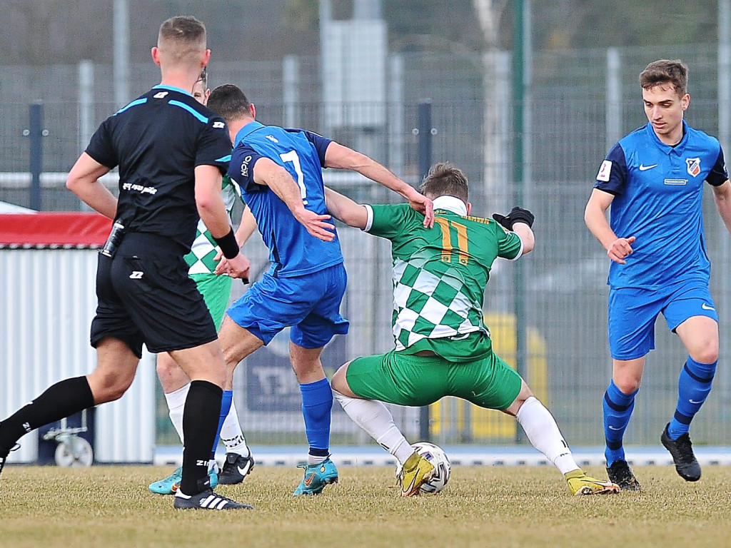 Kuba zaczął, Michał zakończył. Ursus rozbity