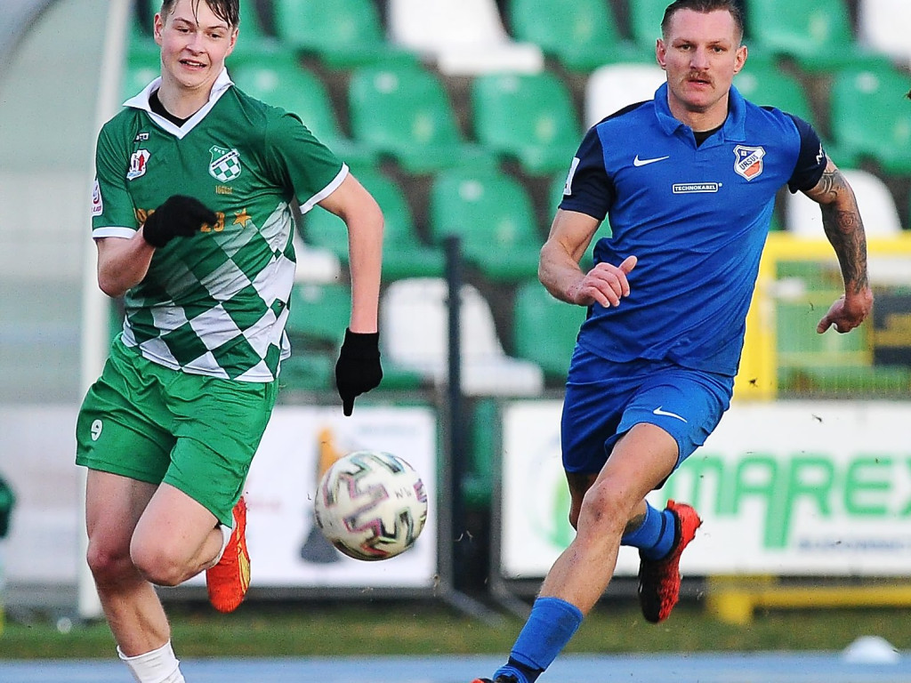 Kuba zaczął, Michał zakończył. Ursus rozbity