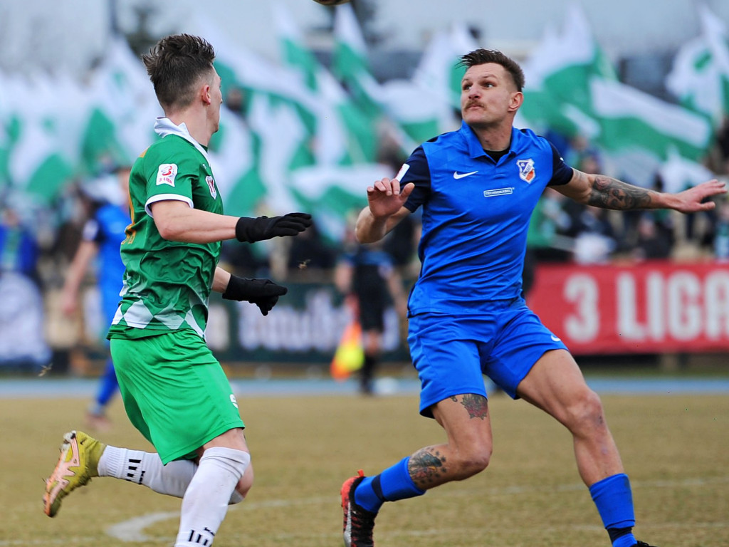 Kuba zaczął, Michał zakończył. Ursus rozbity