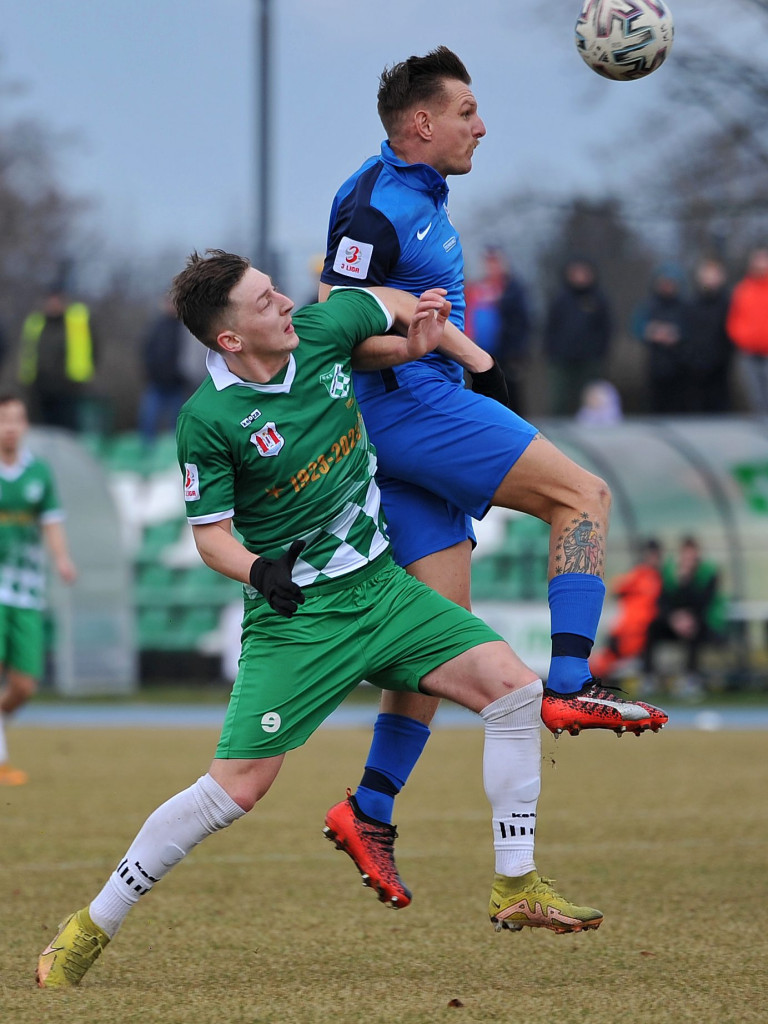 Kuba zaczął, Michał zakończył. Ursus rozbity