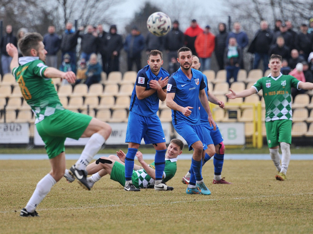 Kuba zaczął, Michał zakończył. Ursus rozbity