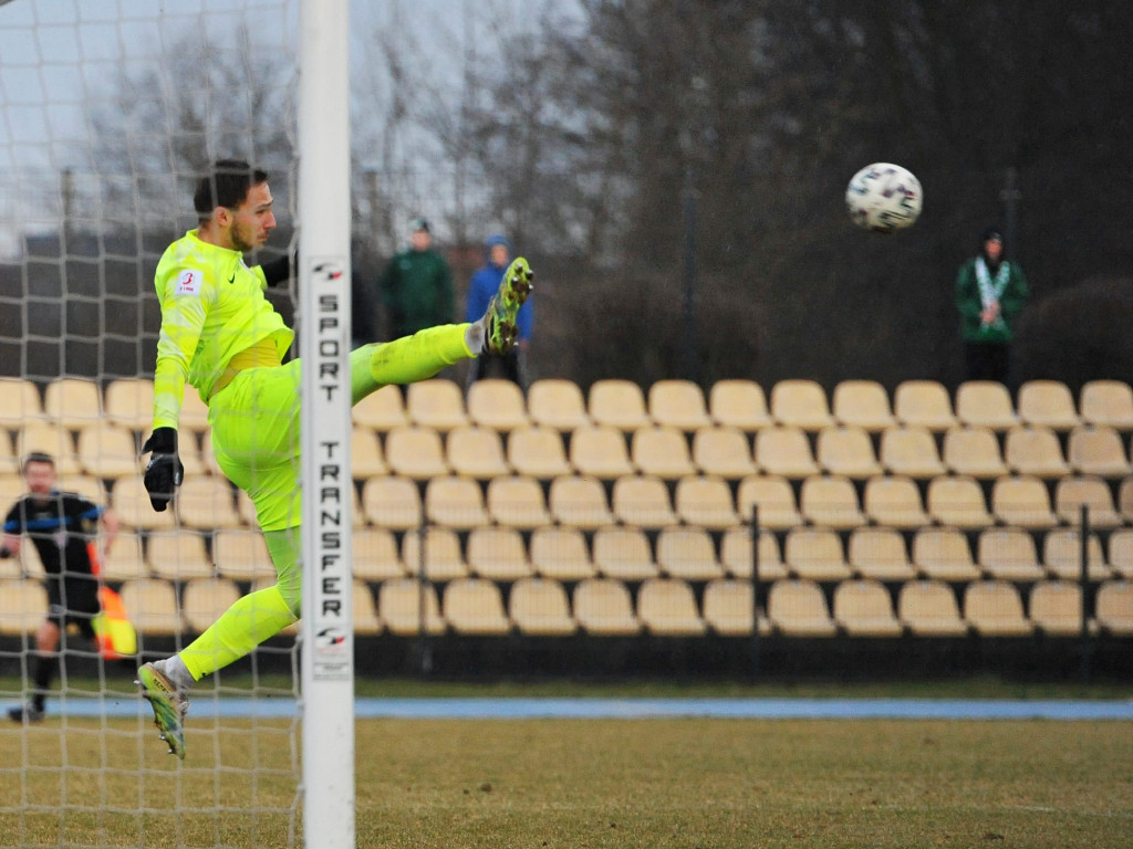Kuba zaczął, Michał zakończył. Ursus rozbity