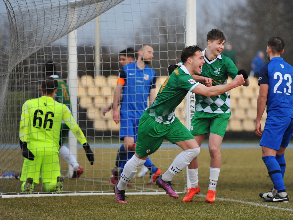 Kuba zaczął, Michał zakończył. Ursus rozbity