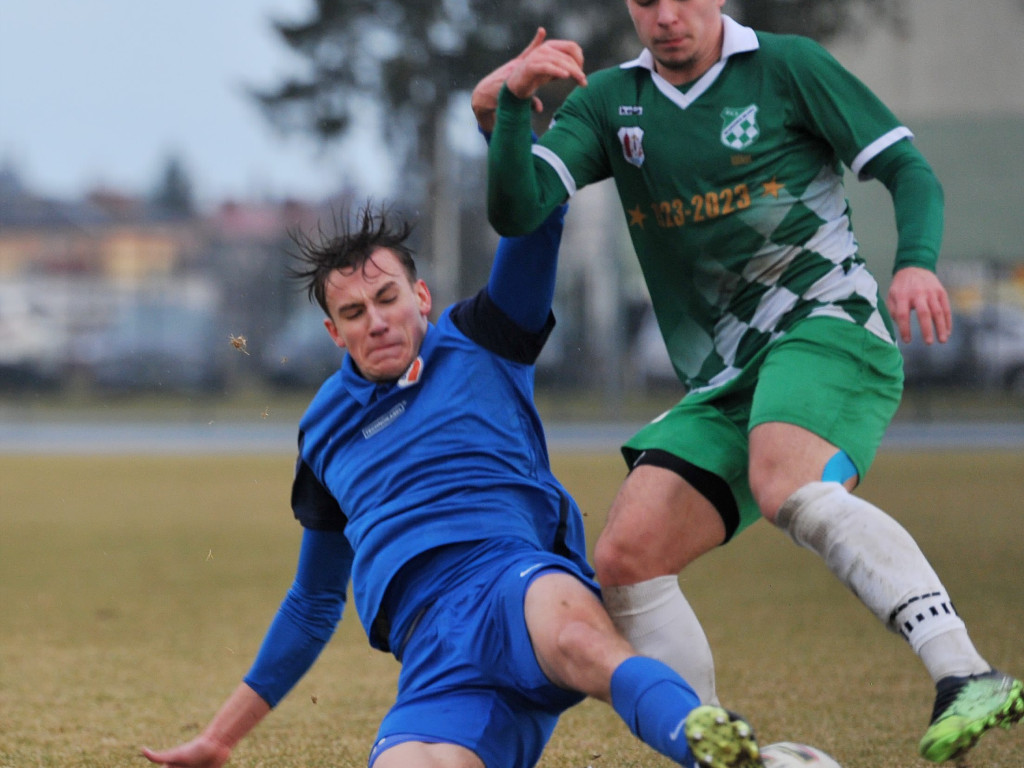 Kuba zaczął, Michał zakończył. Ursus rozbity