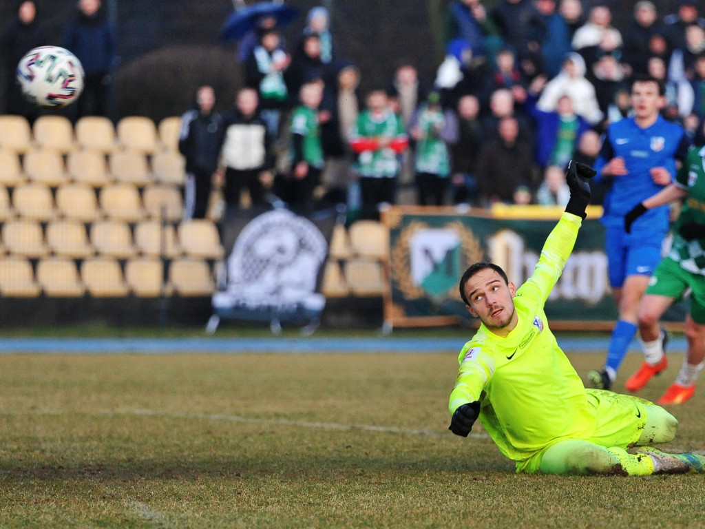 Kuba zaczął, Michał zakończył. Ursus rozbity