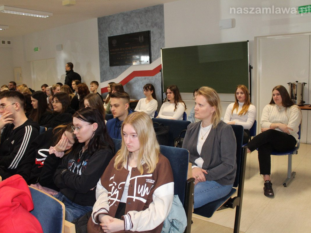 O Powstaniu Styczniowym w mławskiej uczelni [ZDJĘCIA]